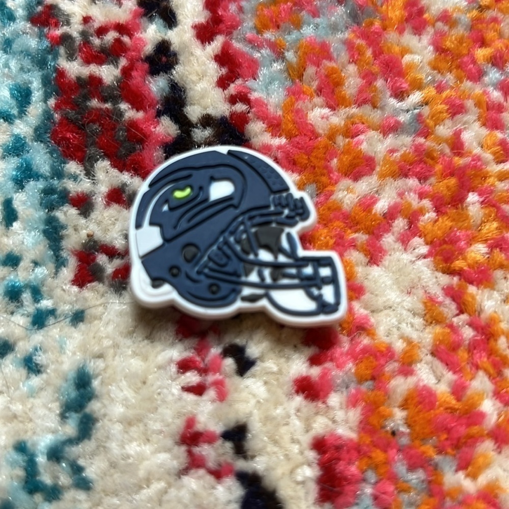 NFL Crocs Gibits - Picture 7 of 10